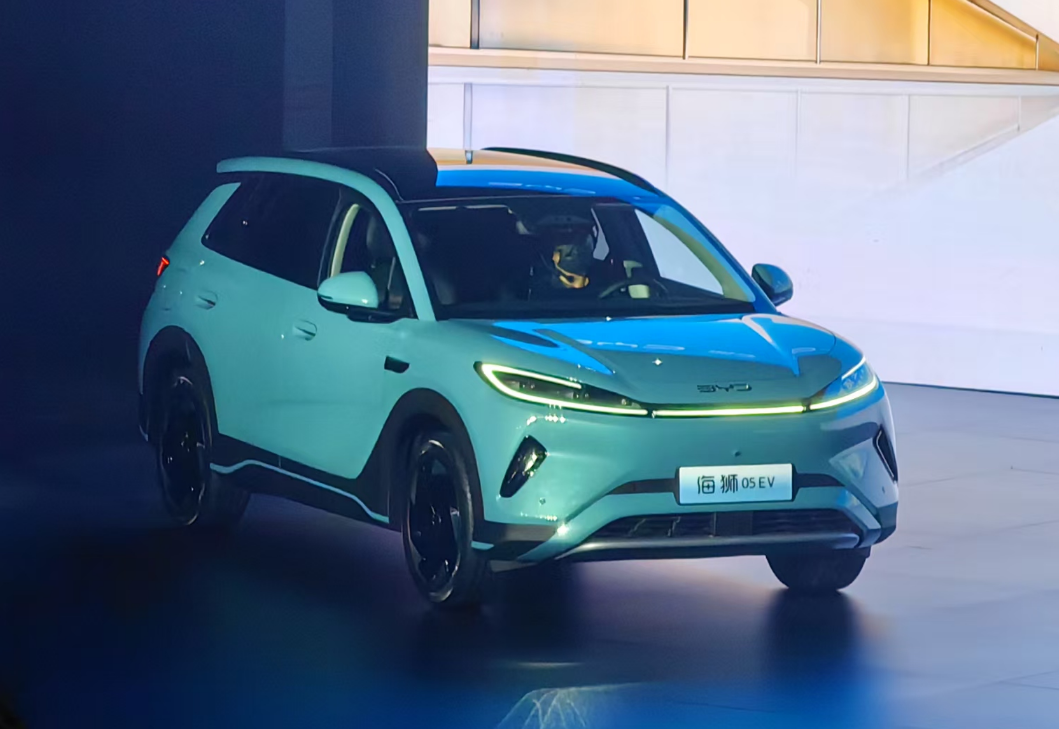 11.78万起，超百项标配的TA，将重新定义A级纯电SUV新标杆！插图2