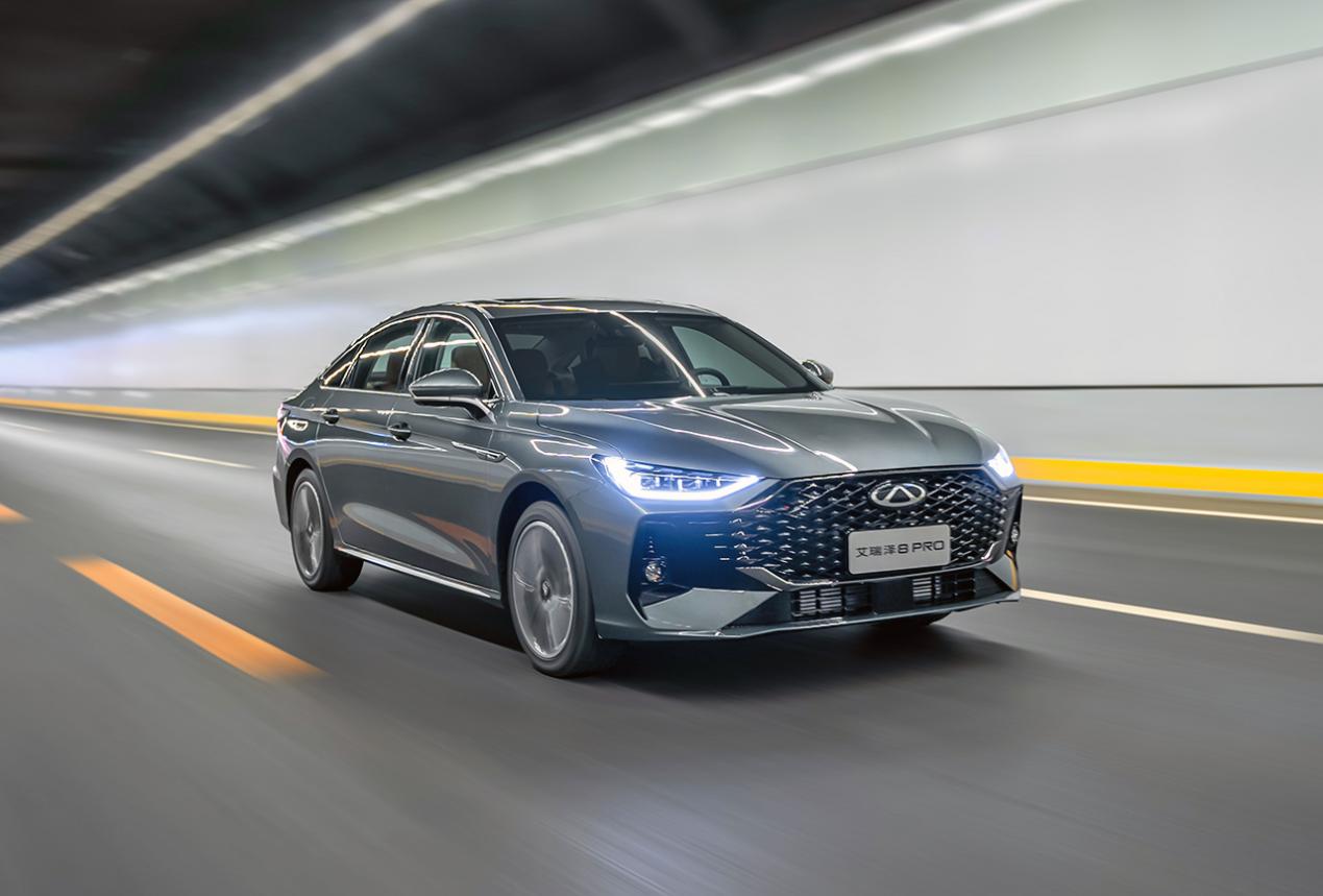 预售价11.99-13.59万元,奇瑞艾瑞泽8 PRO开启预售插图5 预售价11.99-13.59万元,奇瑞艾瑞泽8 PRO开启预售插图5