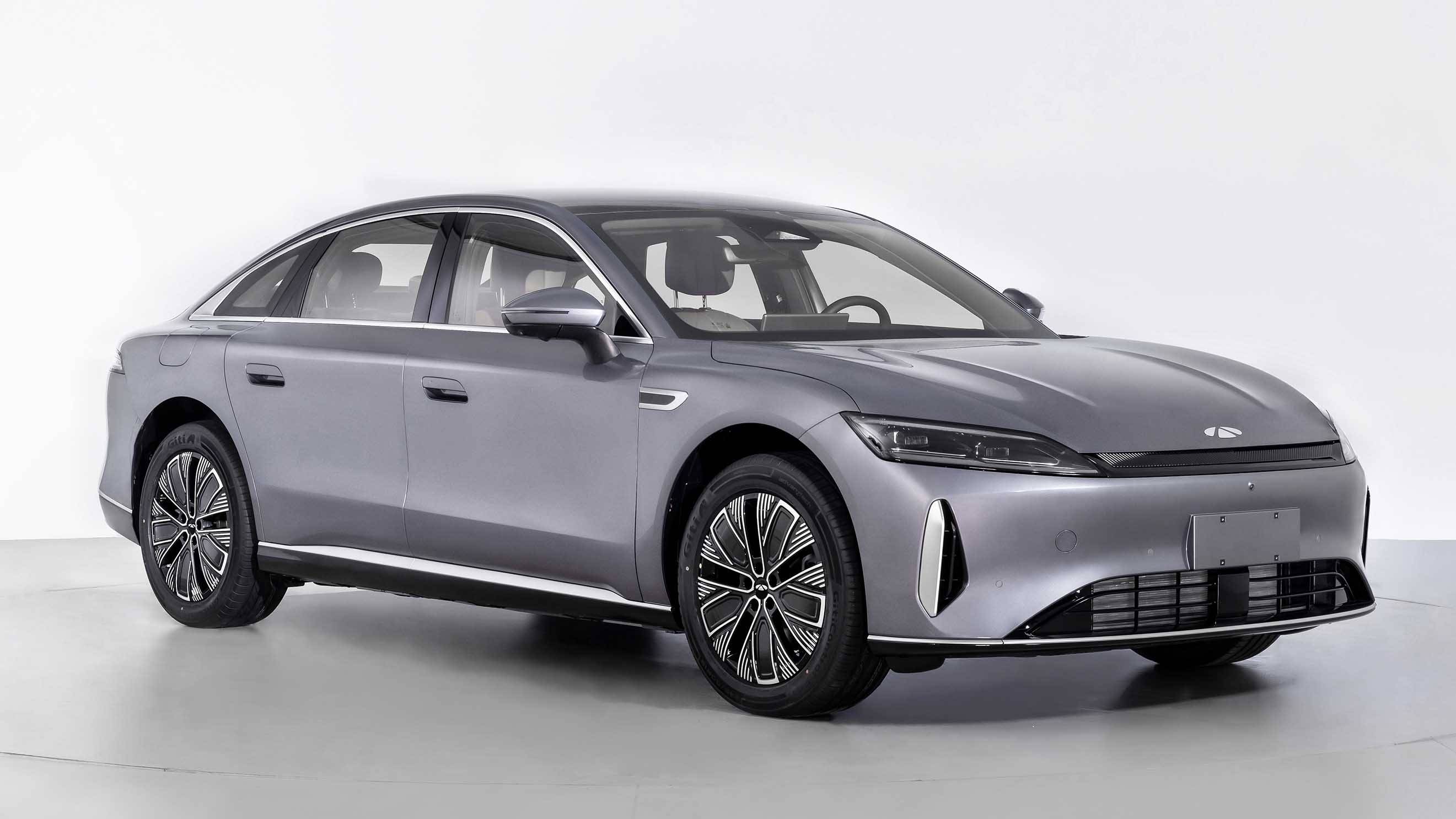 奇瑞风云A9申报工信部：40万元大概率是烟雾弹，向汉DM-i发起挑战