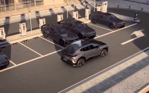 实测后真香！ID. 与众的这个功能，居然治好了我的停车焦虑