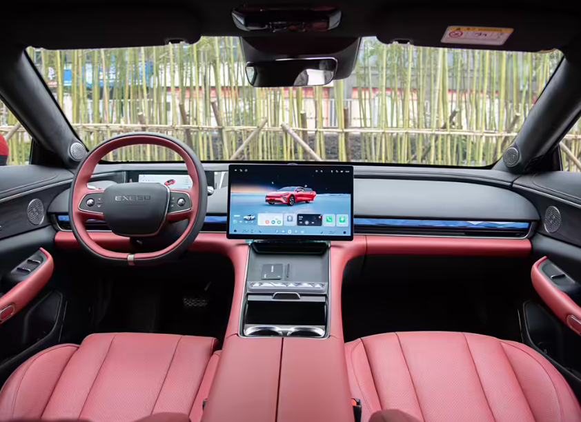 星纪元ES增程版上市!推出四款车型,纯电续航达255公里插图3 星纪元ES增程版上市!推出四款车型,纯电续航达255公里插图3