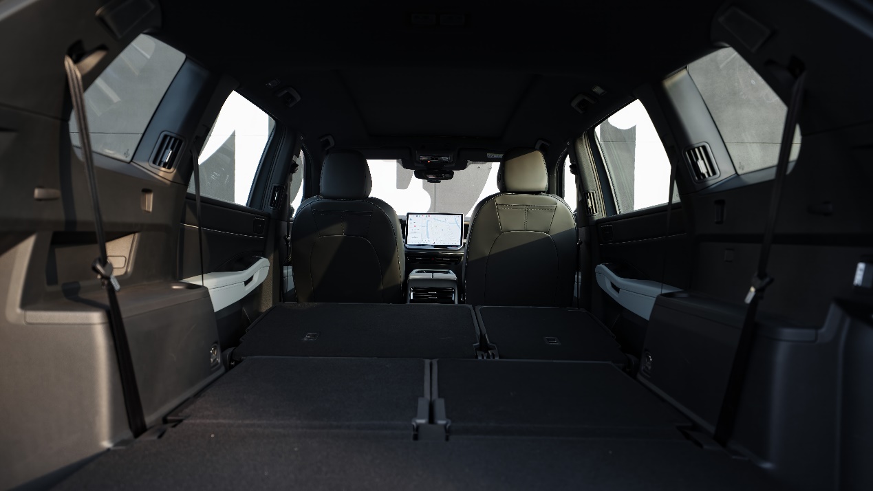 试驾:性能+智能双重叠加 途昂 Pro要硬刚新势力?插图8 试驾:性能+智能双重叠加 途昂 Pro要硬刚新势力?插图8