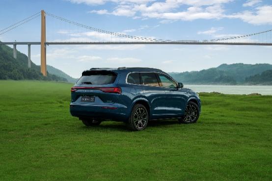 问界新M7杀疯了，5.2万优惠+智驾+大空间，买到即赚到！插图3