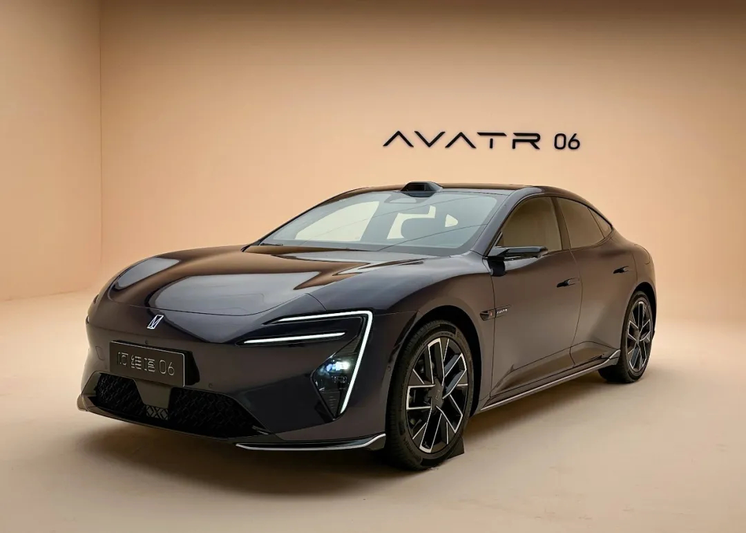 阿维塔06开启预售倒计时：未来感与豪华感的双重暴击！
