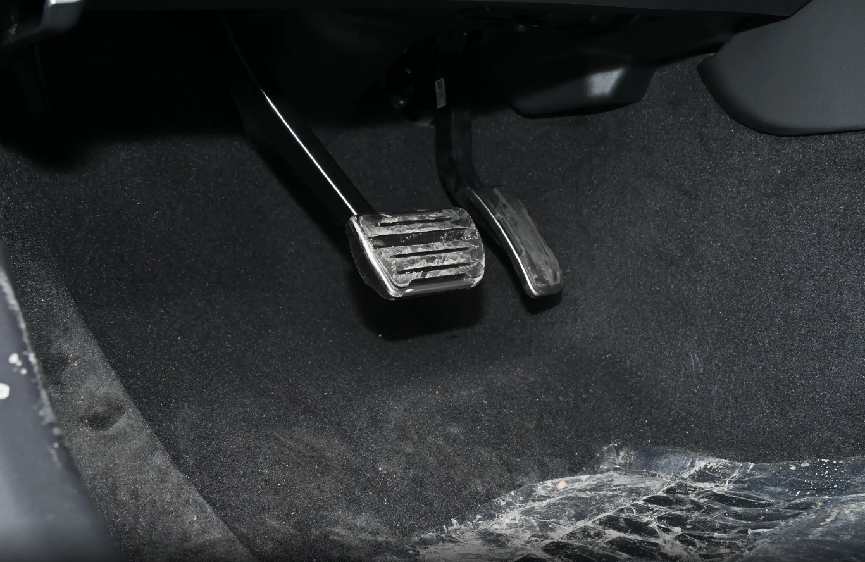 不到20万就拥有英伦豪华体验？想买一辆燃油代步车，不妨看看TA插图10