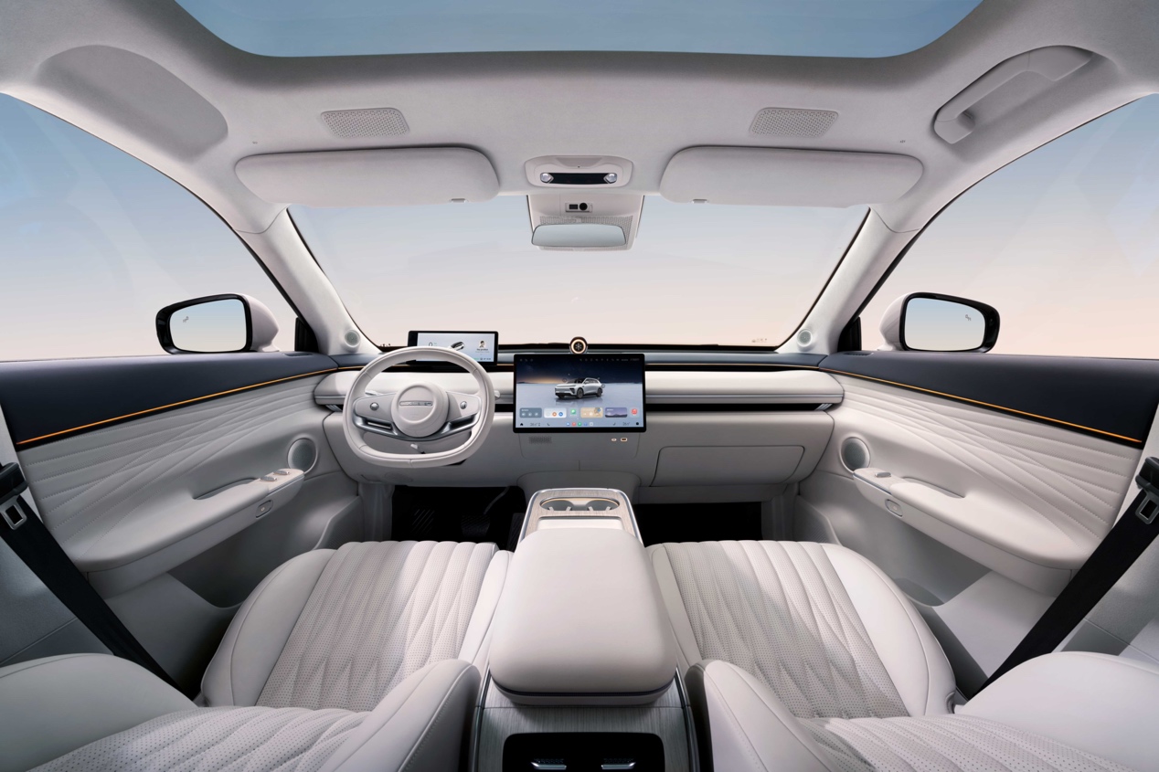 标配城市智驾+8295芯片 21.98万起，这辆纯电SUV很能打！插图5