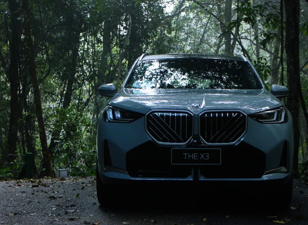 时代无法掩盖全新宝马X3的魅力，只是缩短了它与普通人的距离