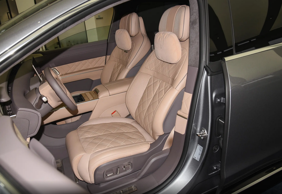 国产车挑战BBA?售价78.8万元，配高压快充与NIO Aquila智驾系统插图2