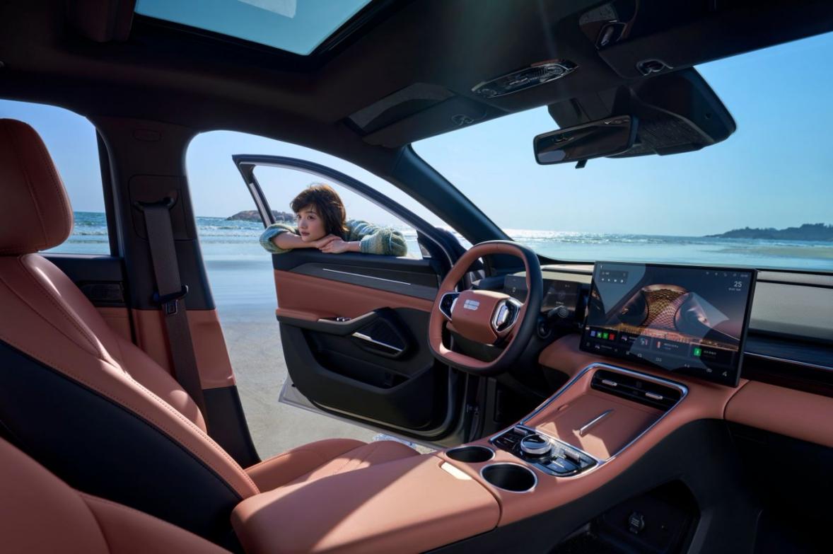 限时先享指导价7.98万元-10.68万元  “2L级国民精品家轿”吉利银河L6 EM-i正式上市插图5