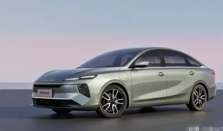 定价决定比亚迪秦L EV及荣威D6对小鹏MONA M03的冲击力有多大插图2