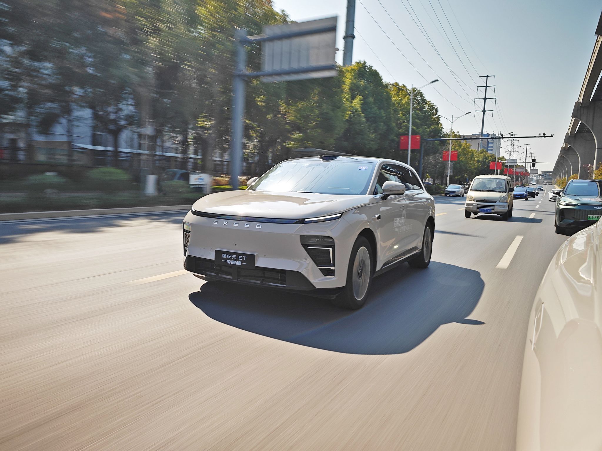 星纪元ET配上猎鹰智驾700,秒变老司机插图10 星纪元ET配上猎鹰智驾700,秒变老司机插图10