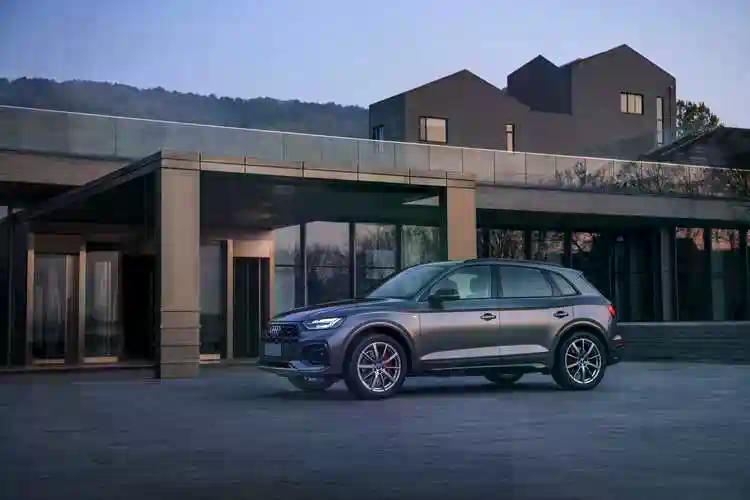 从六边形格栅到流线车顶,解析奥迪Q5L设计进化之路插图3 从六边形格栅到流线车顶,解析奥迪Q5L设计进化之路插图3