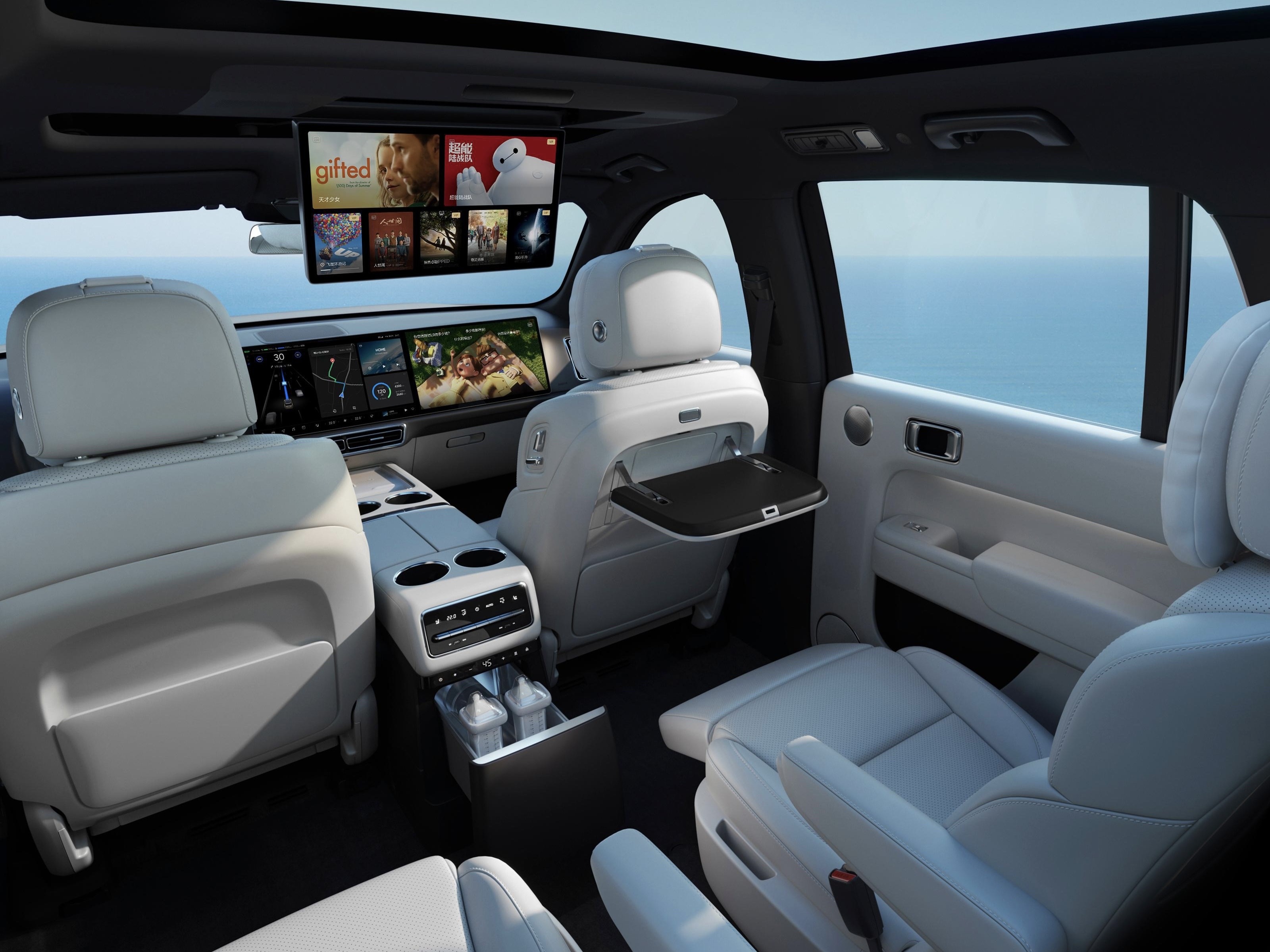 上市2小时大定突破1万！比理想L9还火的2025款问界M9，怎么选？