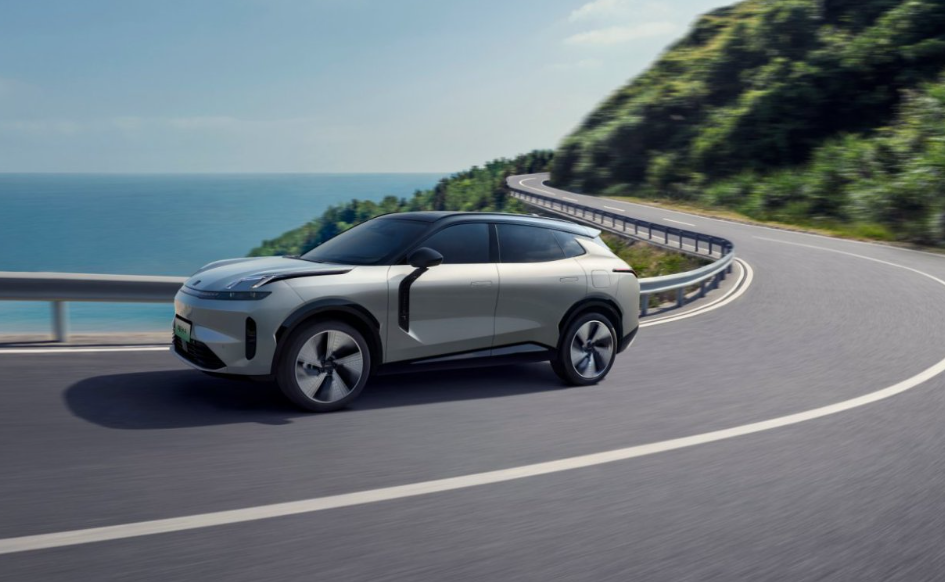 20万级混动SUV比拼：看领克08与唐DM-i智驾版谁更适合你？插图7