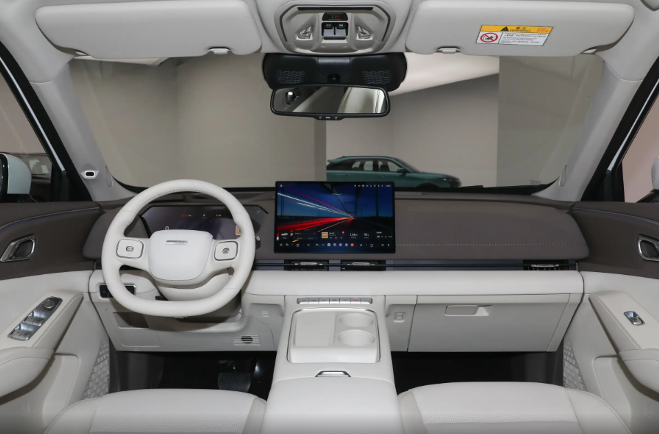 搭第二代Hi4插混系统+高阶智驾，宋PLUS DM的有力对手来了插图3