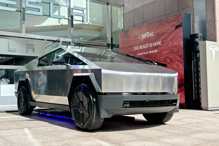 特斯拉Cybertruck将换新式电池，技术引人关注