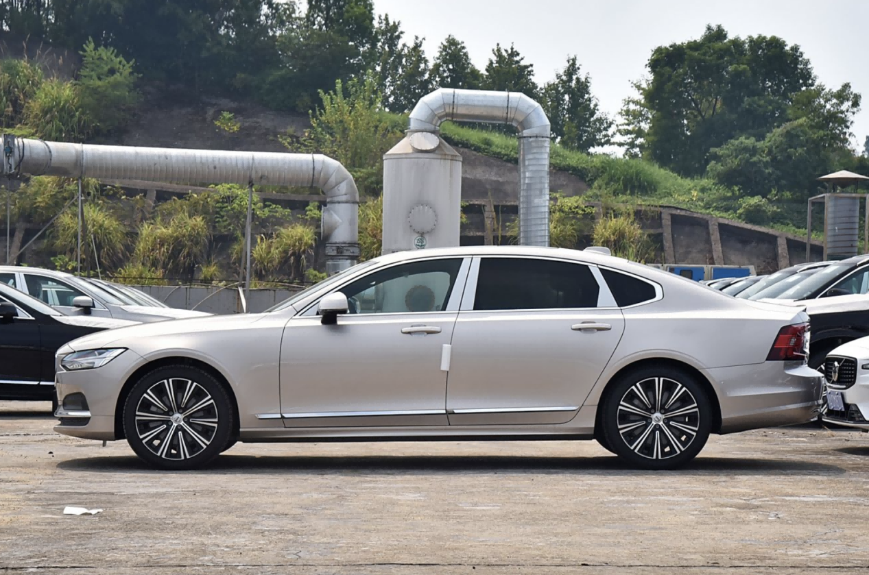 30万就能入手欧洲豪车，沃尔沃S90和奥迪A6L应该如何选？插图3