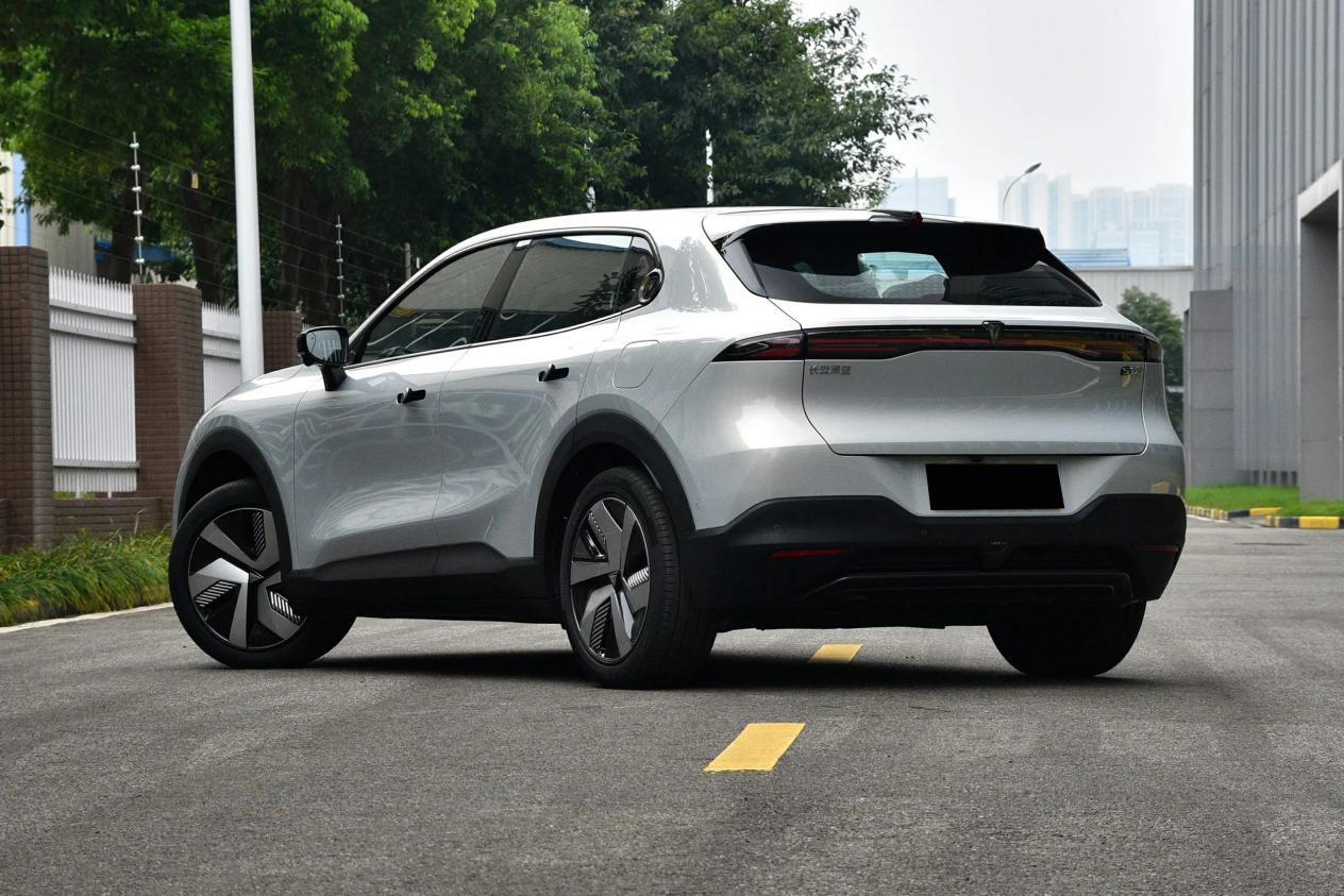 增程VS插混,深蓝S05对上宋Pro DMi,15万预算,选谁更值?插图20 增程VS插混,深蓝S05对上宋Pro DMi,15万预算,选谁更值?插图20