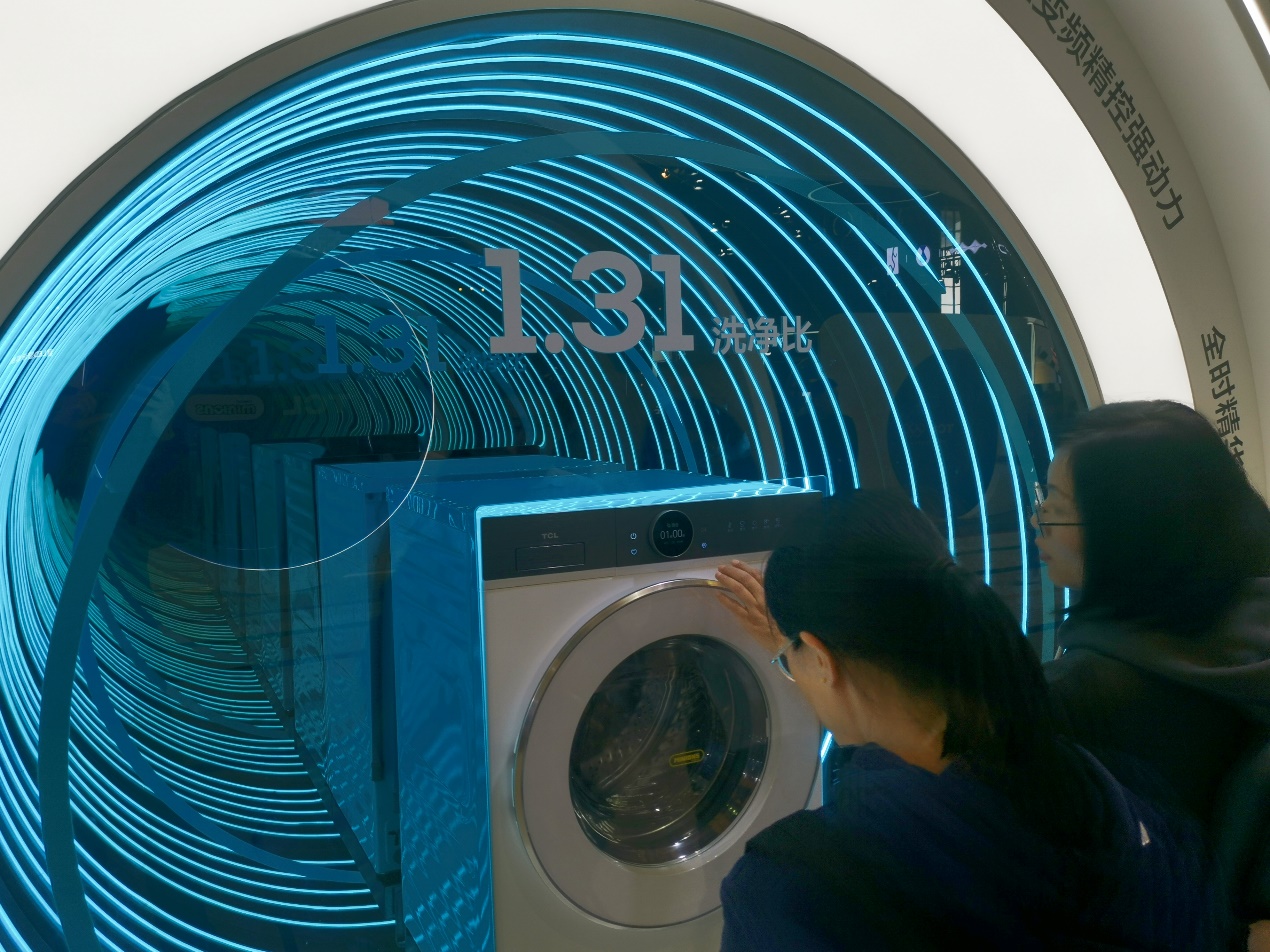 比拼AI、深冷锁鲜、高洗净比？TCL海信海尔格力博弈冰洗市场