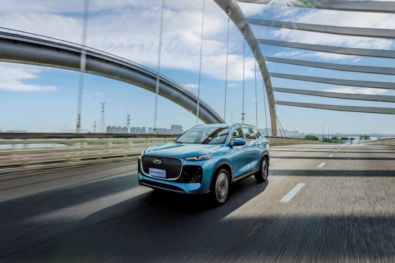 厂庆抄底价9.69万元起！瑞虎8 PLUS这波羊毛不薅亏大了插图3