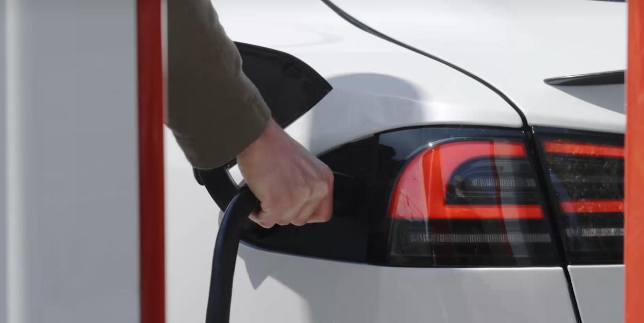 汽车年检新变化:绿牌也要年检,插混、增程车主最郁闷?插图3 汽车年检新变化:绿牌也要年检,插混、增程车主最郁闷?插图3