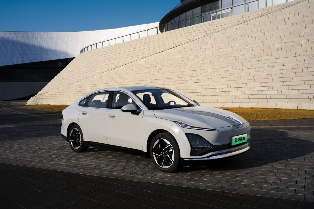 购车享至高4万元优惠,五菱星光累计减碳9.8万吨插图2 购车享至高4万元优惠,五菱星光累计减碳9.8万吨插图2