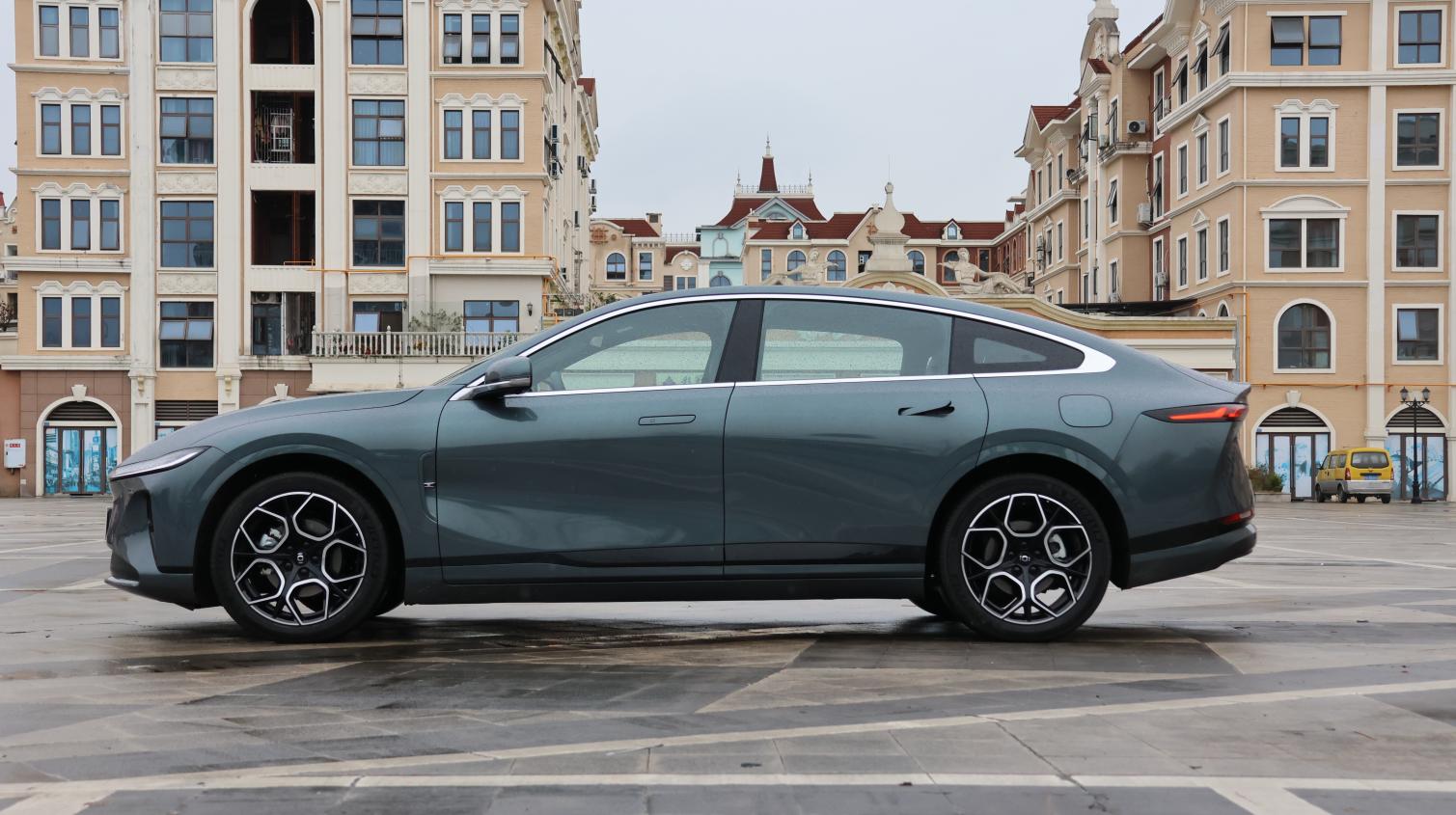 秦L对手来了！新增启源A07价格来到11.99万，还是C级车插图2