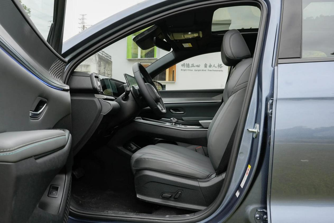 增程VS插混，深蓝S05对上宋Pro DMi，15万预算，选谁更值？插图8