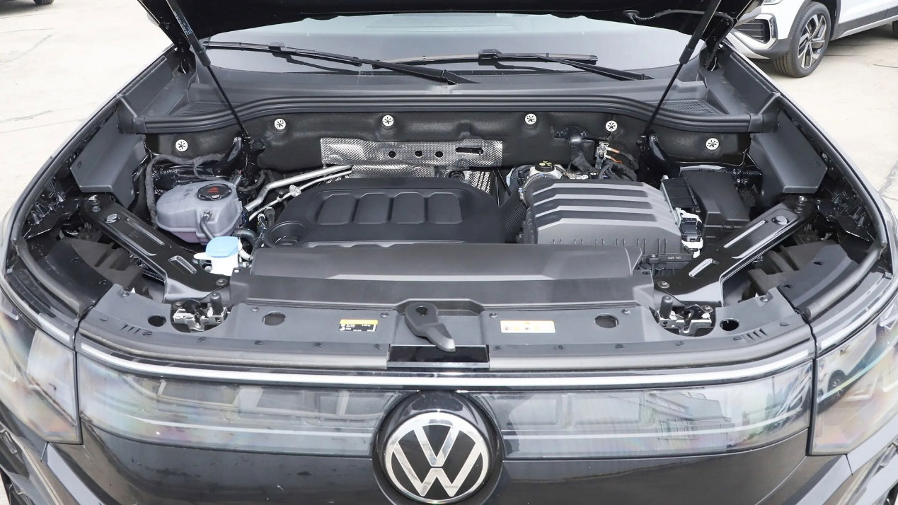 加持第五代EA888 一口价26.99万元起 合资车吹响反攻号角