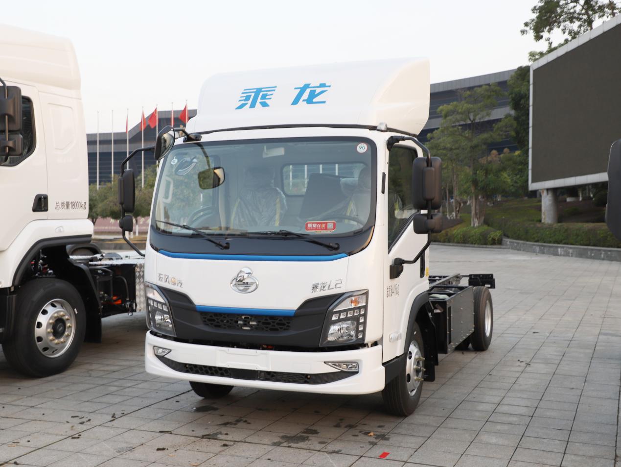 加气5分钟，能跑580公里！乘龙L2V重新定义新能源轻卡