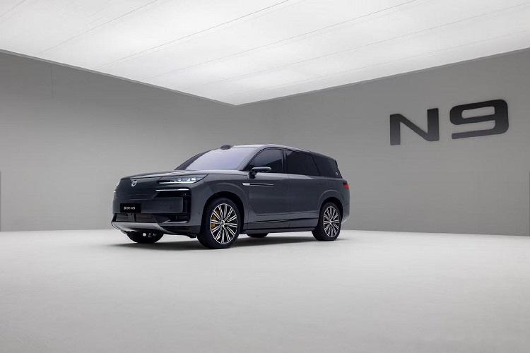 腾势N9搭配“苗条胎”!275mm宽胎,算不算窄?插图3 腾势N9搭配“苗条胎”!275mm宽胎,算不算窄?插图3