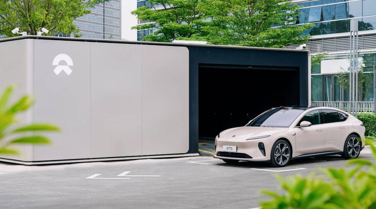 关于换电站的建设，李斌后悔了