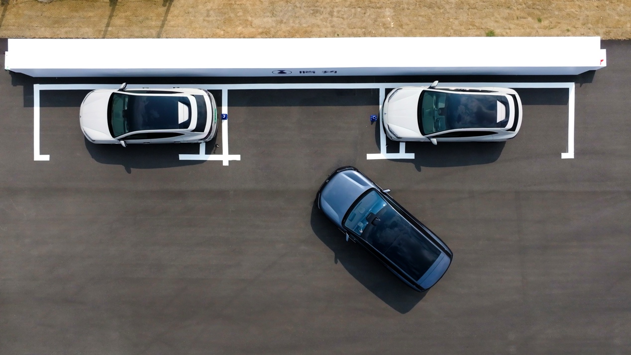 科技重构旗舰SUV!腾势N9震撼上市不再低调,38.98万元起插图14 科技重构旗舰SUV!腾势N9震撼上市不再低调,38.98万元起插图14