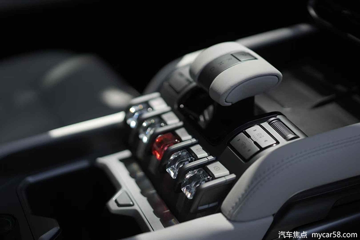 玩味十足！20万级谁有它个性？方程豹钛3即将登场插图3