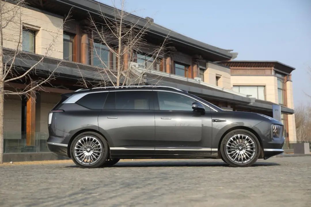 搭载NDA 4.0，昊铂HL智驾表现如何？插图1