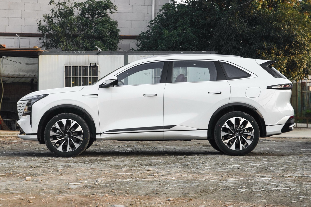 2.0T+爱信8AT，扭矩390·m，第四代CS75PLUS Ultra值得买吗？插图2