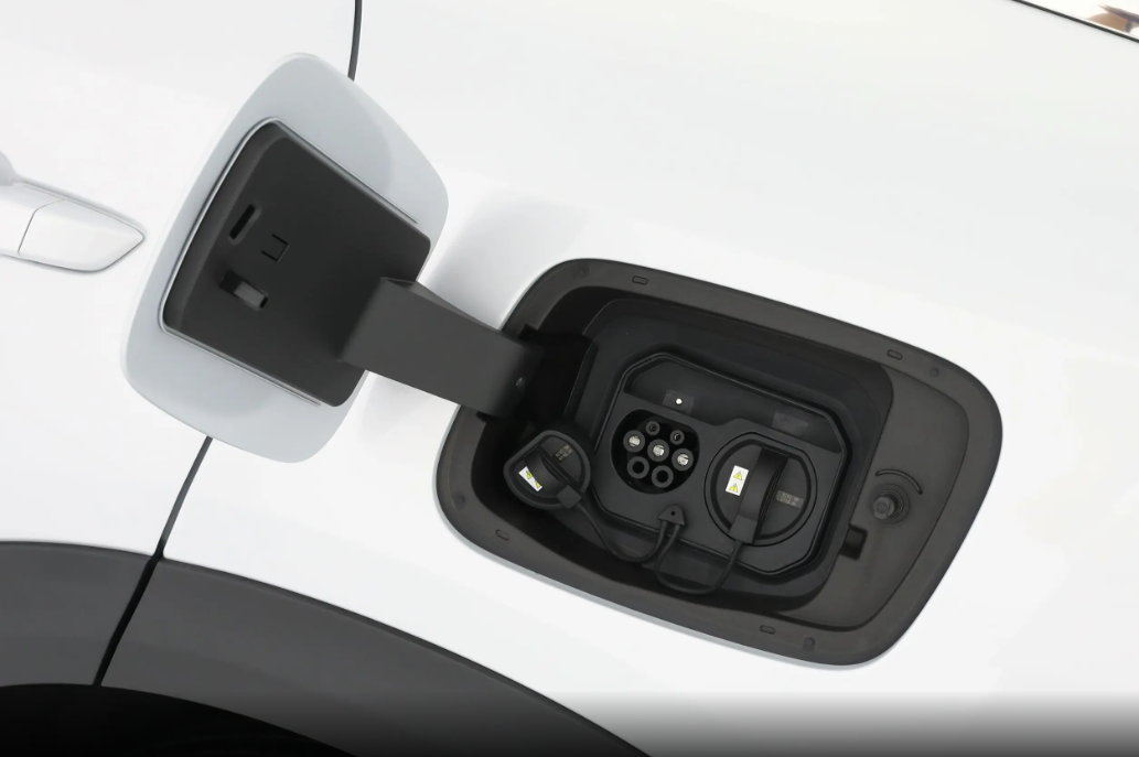 深度体验五菱星光S,插混纯电随便选,开起来轻快,坐起来舒适插图2 深度体验五菱星光S,插混纯电随便选,开起来轻快,坐起来舒适插图2