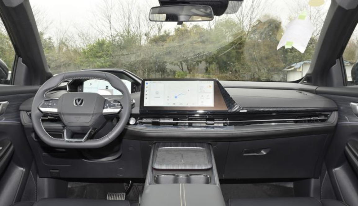 长安第三代CS55PLUS PHEV 将于3月20日上市插图2