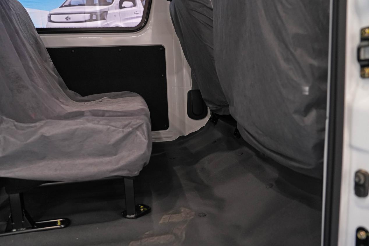 试驾新一代长安睿行EM80,说说我的想法插图7 试驾新一代长安睿行EM80,说说我的想法