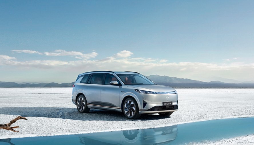 奇瑞星纪元ET纯电25款上市:新能源汽车行业的变革与重塑插图3 奇瑞星纪元ET纯电25款上市:新能源汽车行业的变革与重塑