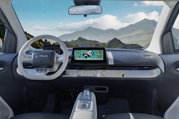 价格仅需3.89万元限量首发999台！长安 Lumin萌宝版上市