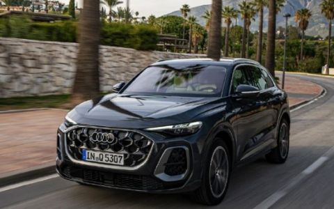 全新奥迪Q5来了，超高审美，血统更高贵！