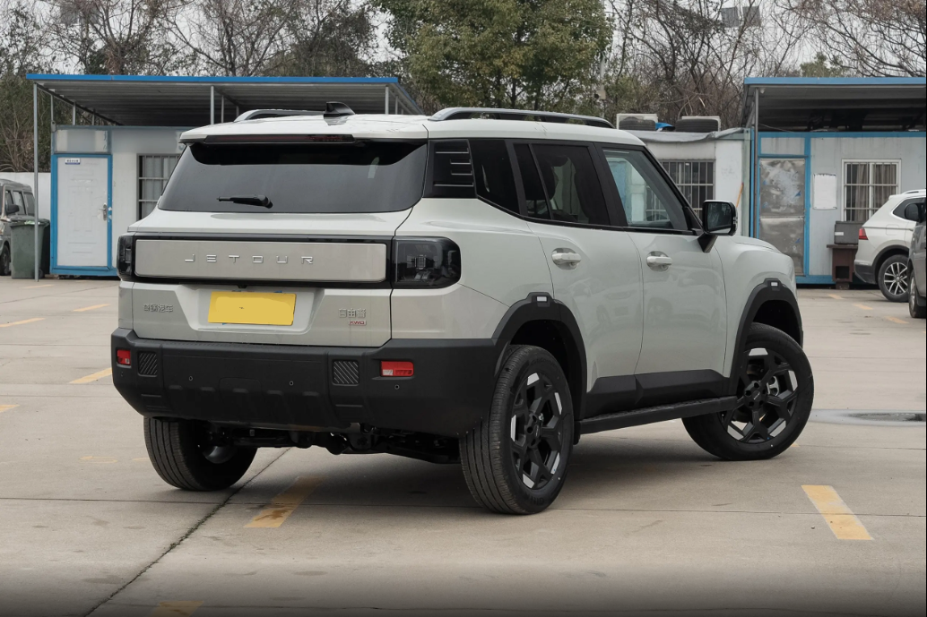 深度试驾捷途自由者，2.0T+8AT，还带智能四驱，空间大颜值高插图3