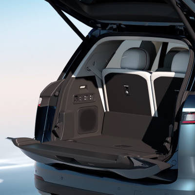 领克900懂性能也懂豪华，33万起预售开启