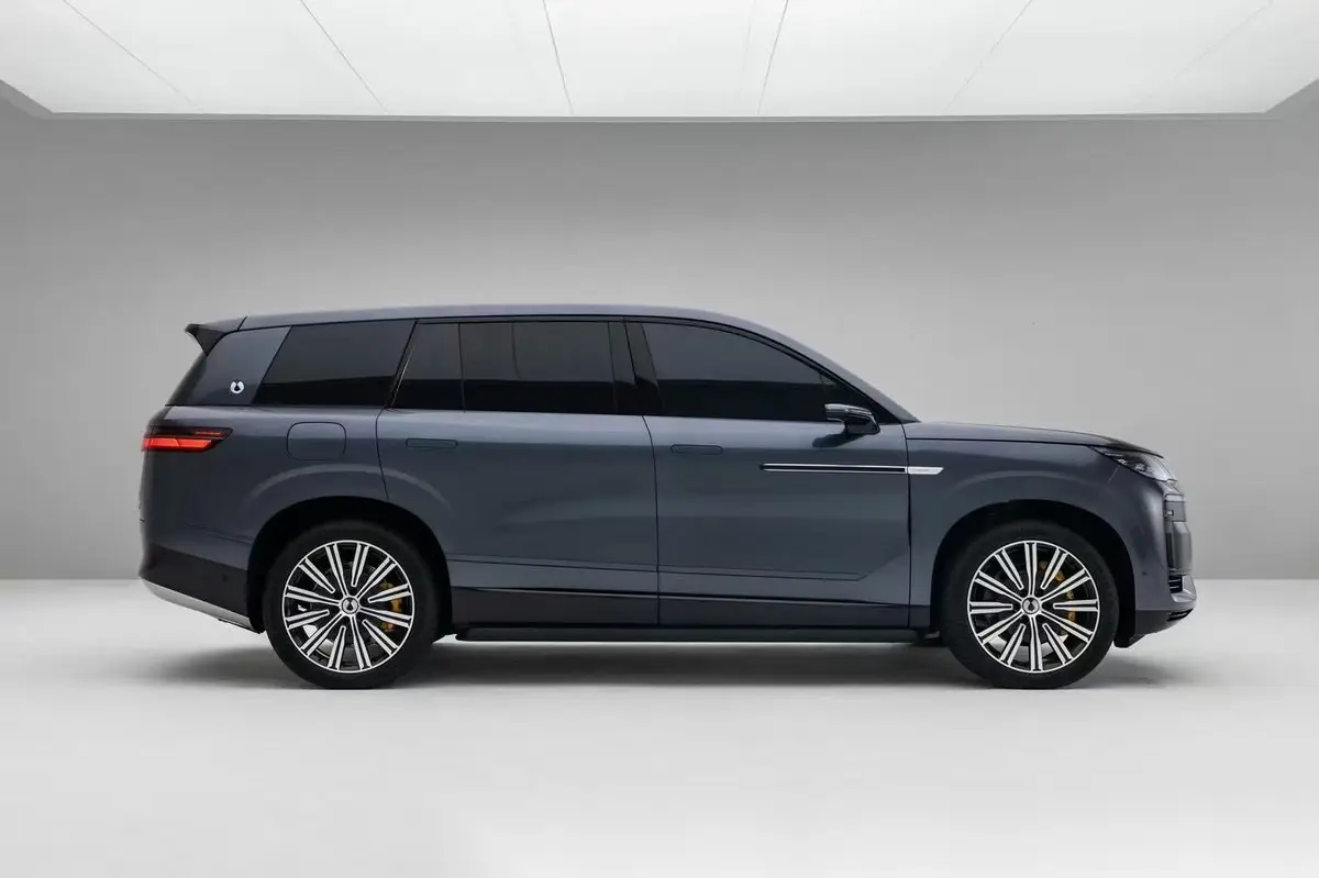 大型SUV 领克900和腾势N9 哪个更值！