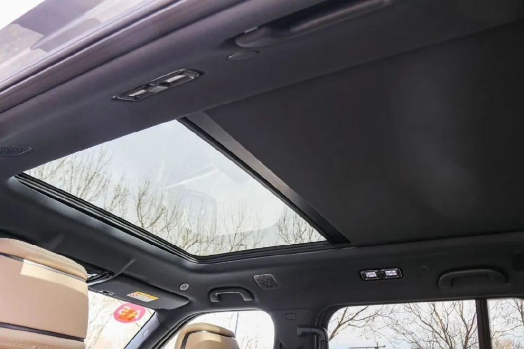 试驾方程豹豹5智驾版：智能与越野两不误！