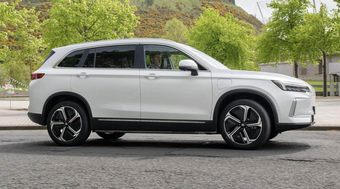 国内碰撞一颗星的创维EV6将在澳洲上市 竞争对手锁定特斯拉Model Y