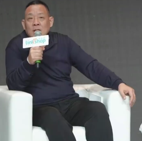 于东来称员工到手工资至少4000：做不到超市就可以关了