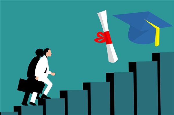 北大教授谈北大和清华学生区别：一个是先有集体、一个是做自己