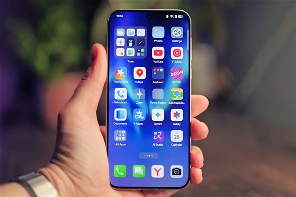 OPPO Find X8 Ultra四月发 周意保：绝对是2025年手感最好的直屏影像Ultra